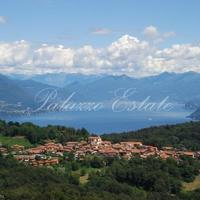 Вилла в Италии, Ломбардия, Варезе