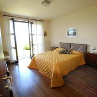 Вилла в Италии, Ломбардия, Варезе