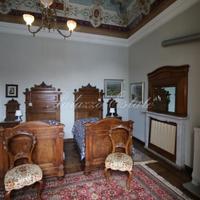 Вилла на второй линии моря/озера в Италии, Ломбардия, Варезе