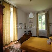 Вилла на второй линии моря/озера в Италии, Ломбардия, Варезе