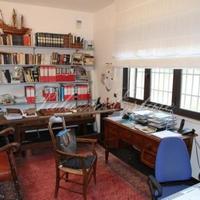 Villa at the first line of the sea / lake in Italy, Pienza, 240 sq.m.