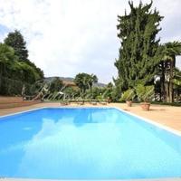 Вилла в центре города в Италии, Варезе