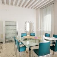 Villa in the suburbs in Italy, Venice