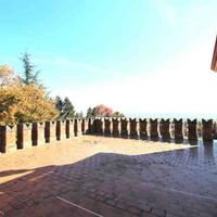 Вилла в Италии, Ломбардия, Варезе