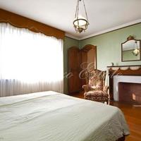 Вилла на первой линии моря/озера в Италии, Варезе, 400 кв.м.