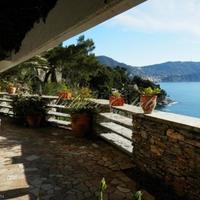 Apartment at the first line of the sea / lake in Italy, San Donnino
