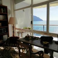 Apartment at the first line of the sea / lake in Italy, San Donnino