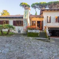 Вилла в центре города в Италии, Пиза