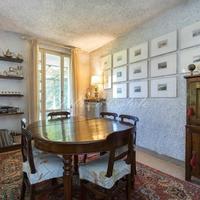 Villa at the first line of the sea / lake in Italy, Lombardia, Varese