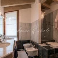 Вилла в Италии, Ломбардия, Варезе