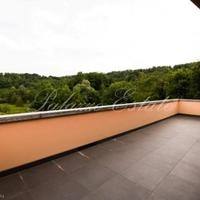 Вилла в Италии, Ломбардия, Варезе