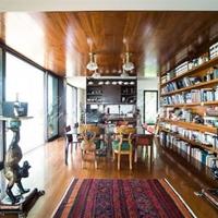 Вилла в центре города в Италии, Варезе, 300 кв.м.