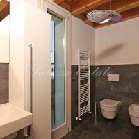 Дом в центре города в Италии, Гарда