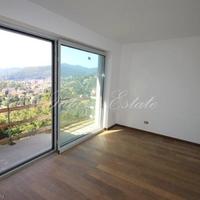 Вилла в центре города в Италии, Варезе