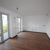 Вилла в центре города в Италии, Варезе