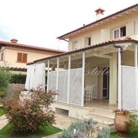 Вилла в Италии, Пиза