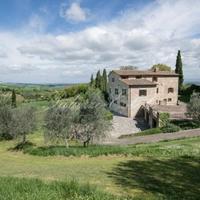 Villa in the suburbs in Italy, Pienza