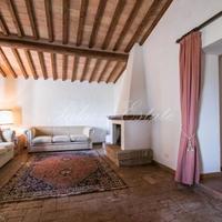 Villa in the suburbs in Italy, Pienza