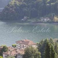 Вилла в Италии, Ломбардия, Варезе