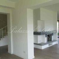 Вилла в Италии, Ломбардия, Варезе