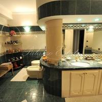 Villa at the first line of the sea / lake in Italy, Ventimiglia