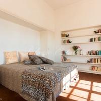 Вилла в центре города в Италии, Пиза, 300 кв.м.