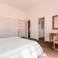 Вилла в центре города в Италии, Пиза, 300 кв.м.