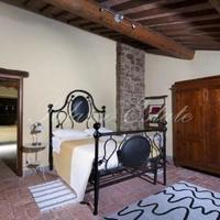 Villa in Italy, Pienza, 260 sq.m.