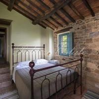 Villa in Italy, Pienza, 260 sq.m.