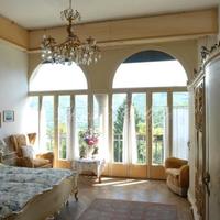 Вилла в Италии, Ломбардия, Варезе