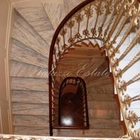 Villa in Italy, Varese, 800 sq.m.