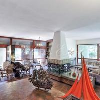 Вилла в Италии, Пиза, 540 кв.м.