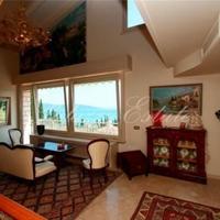 Вилла в Италии, Гарда, 360 кв.м.