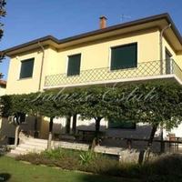 Вилла в Италии, Пиза, 460 кв.м.