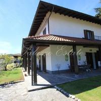 Villa in the city center in Italy, Varese