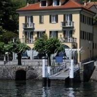 Hotel in the city center, at the first line of the sea / lake in Italy, Lombardia, Varese, 875 sq.m.