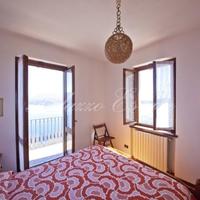 Вилла в Италии, Ломбардия, Варезе