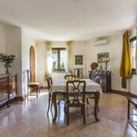 Вилла в центре города в Италии, Пиза