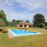 Вилла в Италии, Ломбардия, Варезе