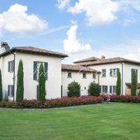 Вилла в Италии, Варезе