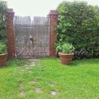 Вилла на первой линии моря/озера в Италии, Пиза, 700 кв.м.