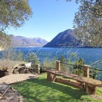 Villa at the first line of the sea / lake, in the suburbs in Italy, Varese, 200 sq.m.