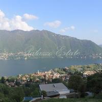 Villa in Italy, Varese