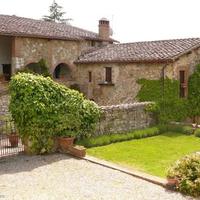 Villa in the suburbs in Italy, Pienza
