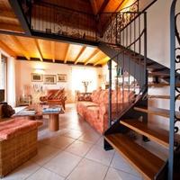 Вилла в Италии, Ломбардия, Варезе