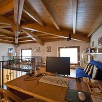 Вилла в Италии, Ломбардия, Варезе