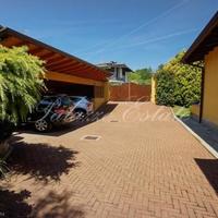 Вилла в Италии, Ломбардия, Варезе