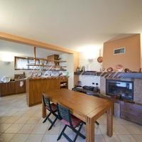 Вилла в Италии, Ломбардия, Варезе