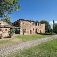 House in Italy, Pienza