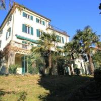 Villa in Italy, Varese, 600 sq.m.